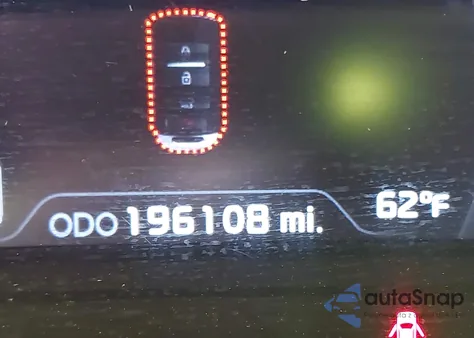 2015 Kia Cadenza Premium z USA, uszkodzony, nr VIN KNALN4D71F5192616